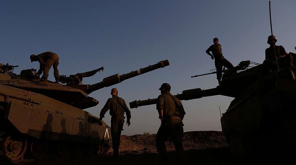 IDF thwarts attack on northern border, 4 terrorists killed