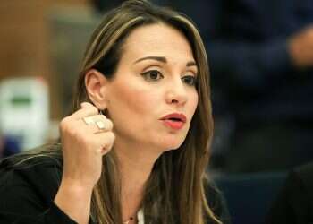 'Gov't must allow cultural venues to reopen'