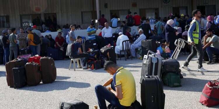 Egypt allows Gazans to leave strip for first time in months