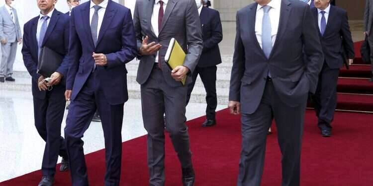 Russian delegation in Syria to expand trade, economic ties