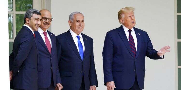 27 years after the Oslo bluff, Israel finally receives a New Middle East