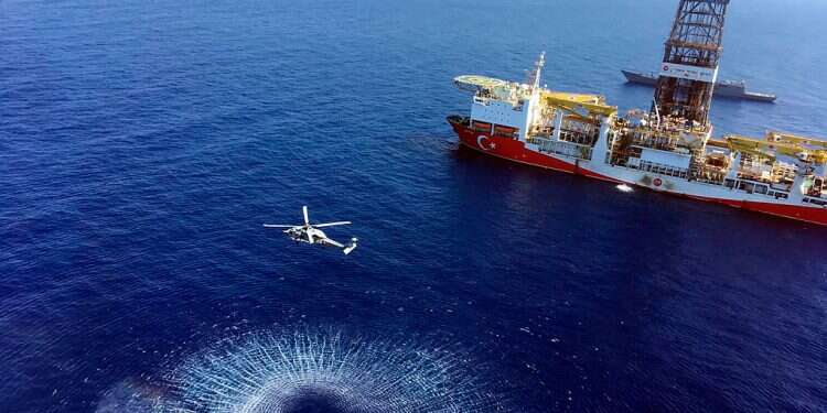 Minister: Turkey has not given up on rights in east Mediterranean