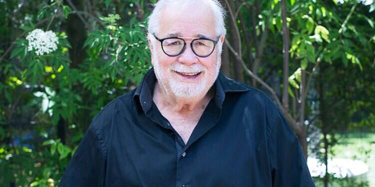 Iconic Israeli prankster Yehuda Barkan dies of COVID-19