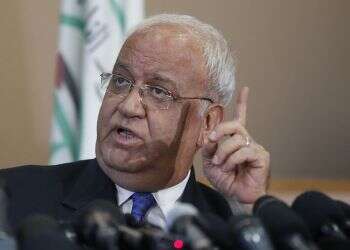 PA official Erekat undergoes bronchostomy