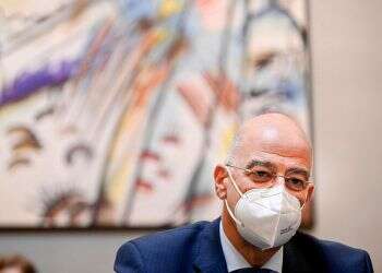 Greece blames Turkey for holding up foreign minister's plane