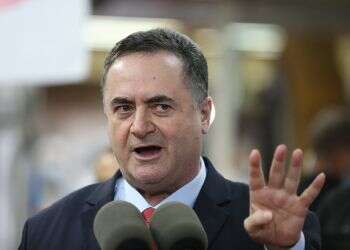 Finance minister promises budget by December as another ministry official quits