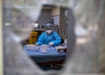 US seizes Iranian missiles, slaps Iran-related sanctions on 11 entities