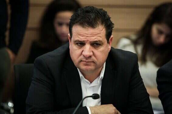 MK Ayman Odeh: The virus is real, dangerous, and contagious Joint Arab List leader announces he has COVID