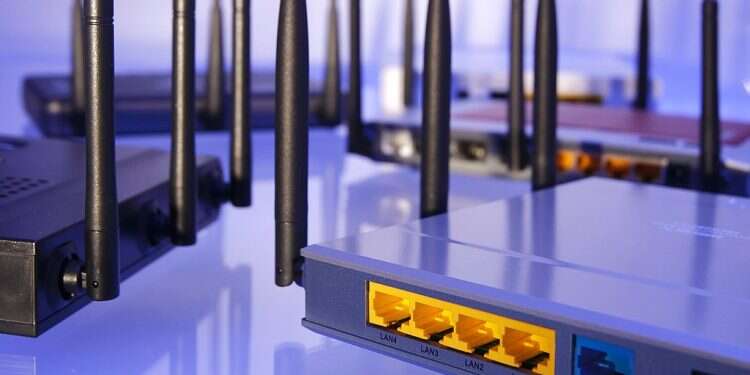 Serial entrepreneurs launch startup to protect corporate network airspace