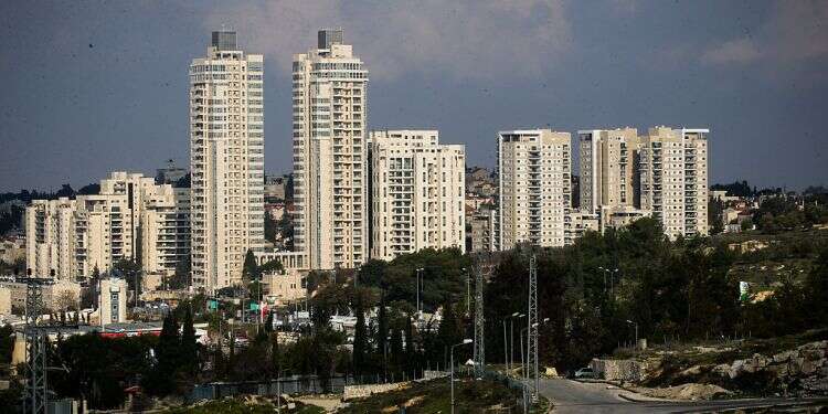 Israel pushing plans for thousands of homes in sensitive Jerusalem area