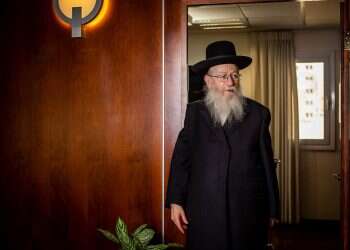 Ultra-Orthodox minister Litzman returning to Housing Ministry