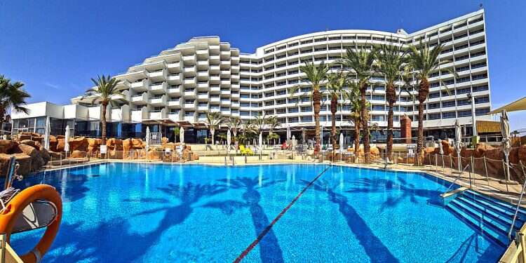 Israeli hoteliers invited to apply for grants to help them recover from COVID losses