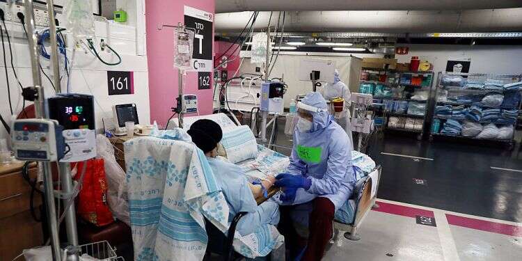 Coronavirus center sounds the alarm as cases top 1,000 for 2nd day