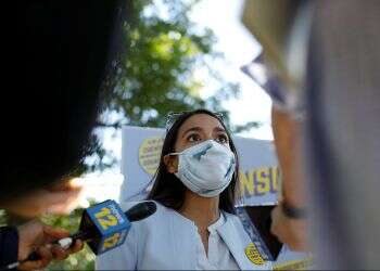 Congresswoman Alexandria Ocasio-Cortez Ocasio-Cortez blasts 'incompetent' DNC as party unity begins to fray