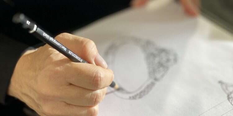 Designer Pnina Tornai says she has always dreamed of designing engagement rings Israeli designer Pnina Tornai helps Jared put a ring on it