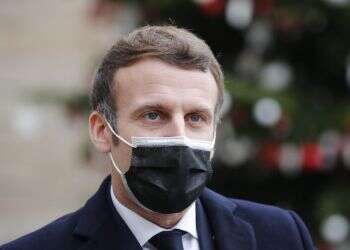 French President Macron tests positive for COVID-19