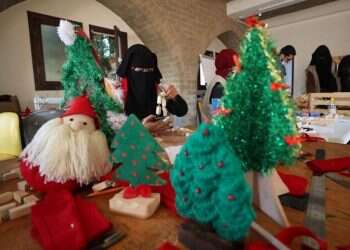 A gloomy Christmas in store for Gaza handicraft workshop