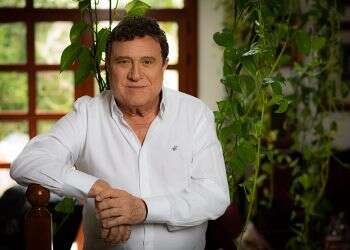 Report: Iconic Israeli singer Yehoram Gaon mulls presidential run