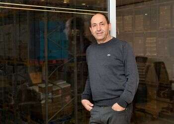 Supermarket magnate Rami Levy buys Israir Airlines