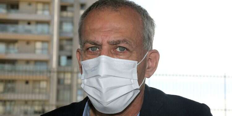 Corona commissioner Professor Nachman Ash: Israelis will be wearing masks until next May Corona chief: Life will be 'saner' by March