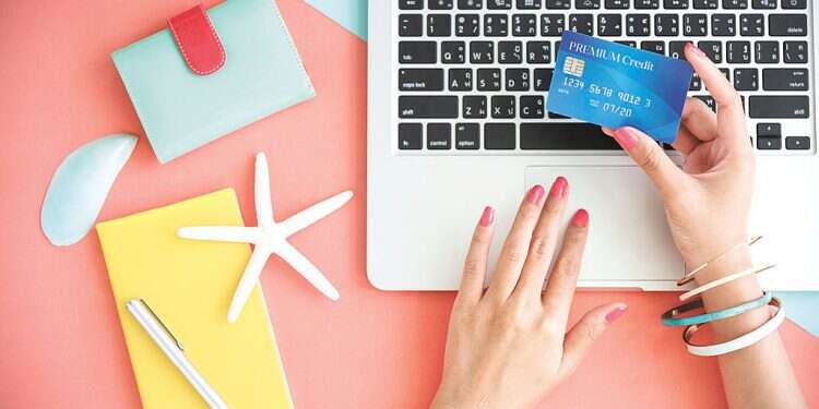 Credit card purchases in Israel jump by over 10% in November