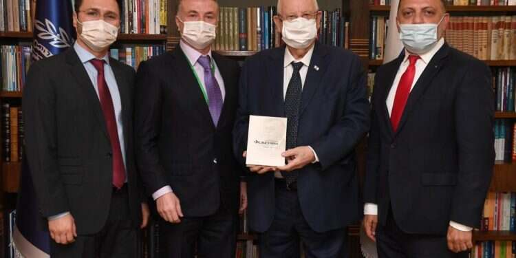 Rivlin meets with leaders of Euro-Asian Jewish Congress