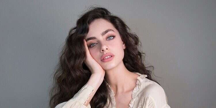 Mirror, mirror, on the wall: Israeli model named fairest of them all