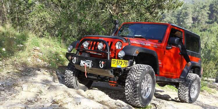 32% of vehicles stolen in Israel in 2020 were jeeps, according to Ituran Israeli car thieves' favorite targets? Jeeps