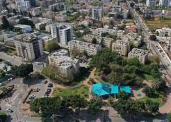 Should you buy a home in central Herzliya?