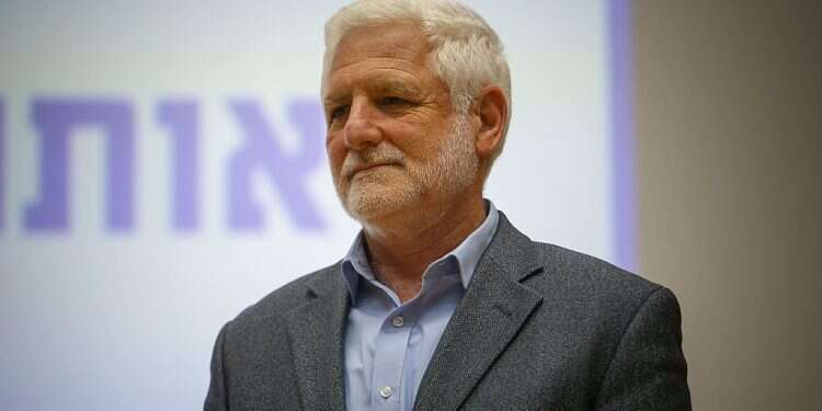 Former deputy IDF chief Dan Harel jumps into politics