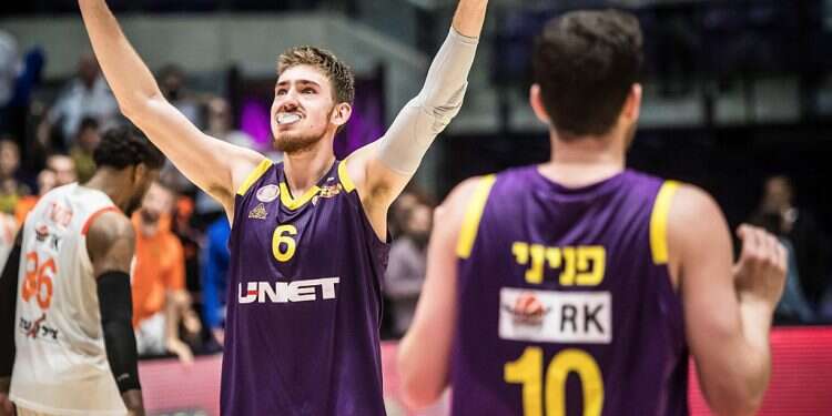 American-Israeli basketball player TJ Cline reportedly close to signing with Maccabi TA