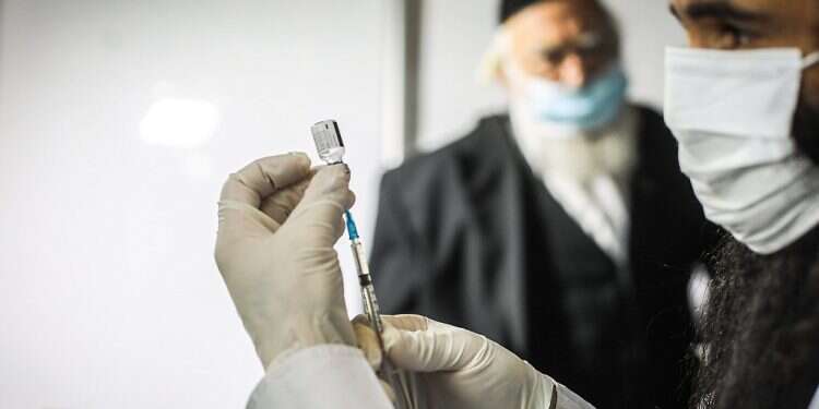 Health Minister: 5 million Israelis will get 1st vaccine dose by March