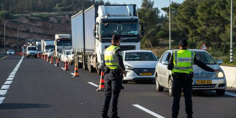 PM mulls extending lockdown by a week