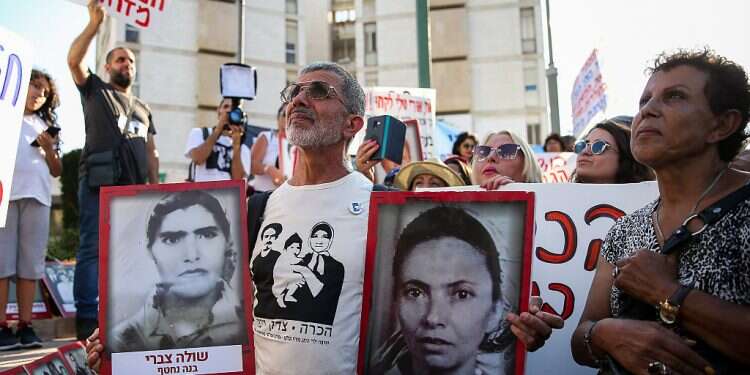 Cabinet approves restitution bill for families of abducted Yemenite children