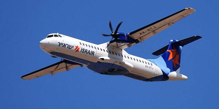 Israeli airline pilots special domestic flights for vaccinated passengers only 