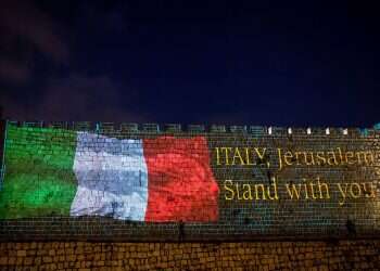Italy reports 232 coronavirus deaths, 13,452 new cases