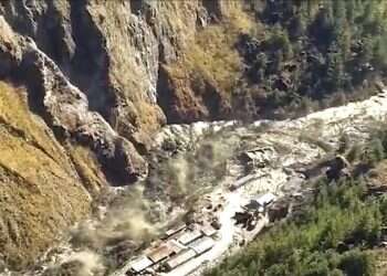 Himalayan glacier breaks in India, some 125 missing in floods