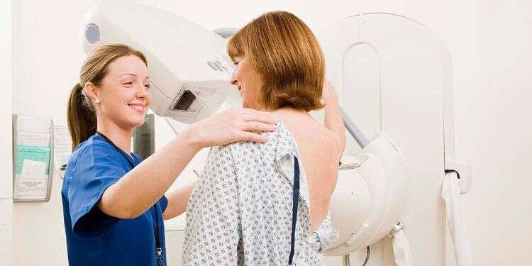 Increasing number of Israelis defeat cancer, Health Ministry says