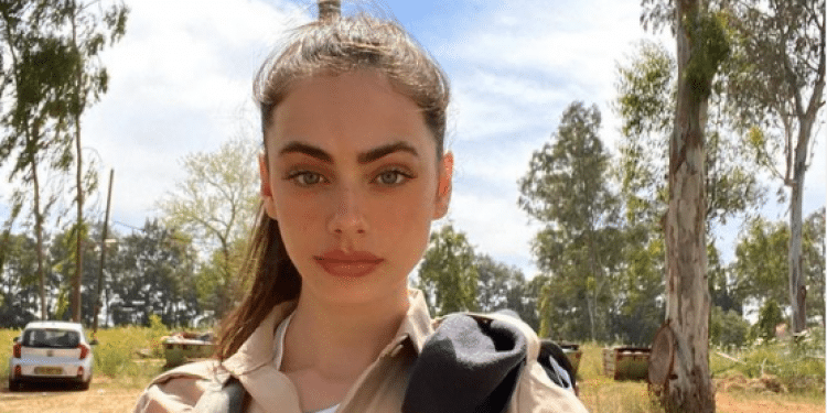 IDF decides models are not artists, are not eligible for perks during service