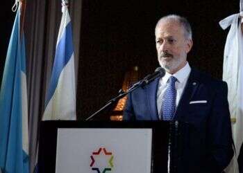 Argentine Jewish leader placed under protection after receiving threat