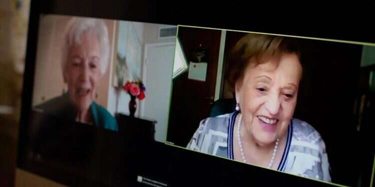 etty Grebenshikoff (left) and Ana María Wahrenberg speak on Zoom Childhood friends torn apart by Holocaust Zoom regularly, 82 years later