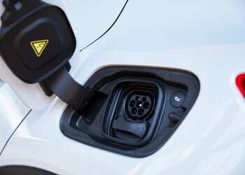 Volvo Cars to be fully electric by 2030