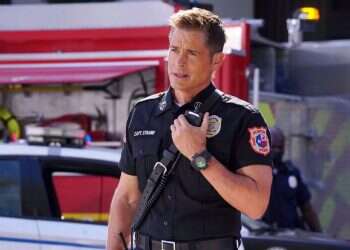 'My mirror and I are good friends'