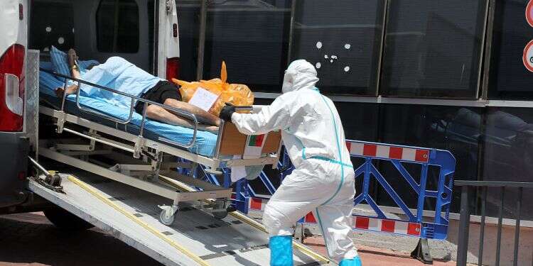 Unvaccinated comprise 75% of COVID hospitalizations