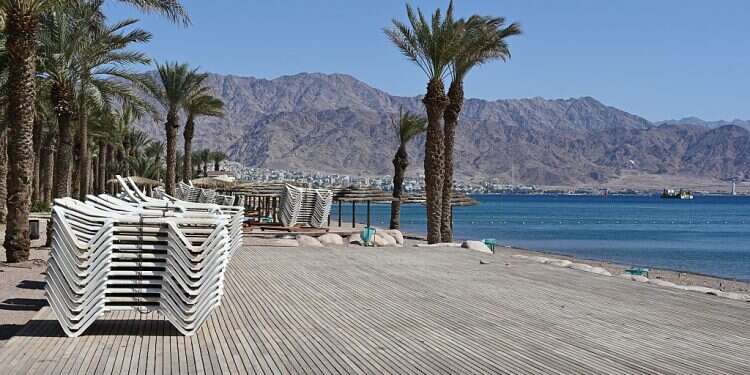 Bank Israel: COVID walloped sector worth 20% of GDP