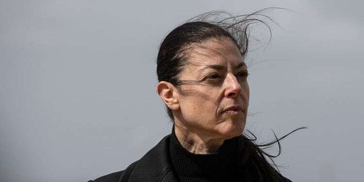 Labor leader willing to back right-wing candidate to oust Netanyahu