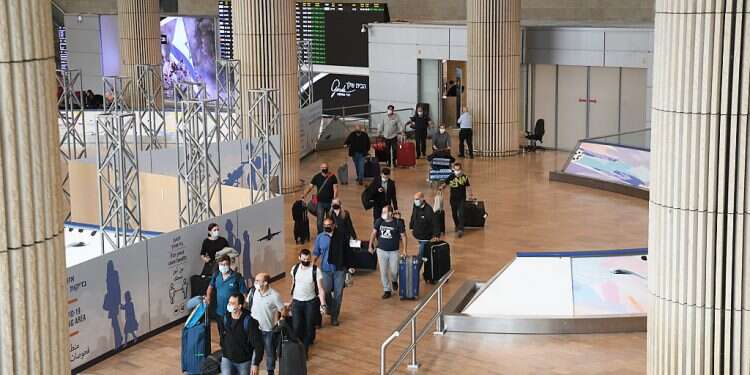 Israel's COVID reproduction rate drops to 0.59