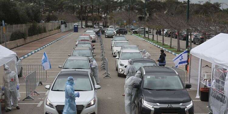 COVID reproduction rate reaches 2-week high