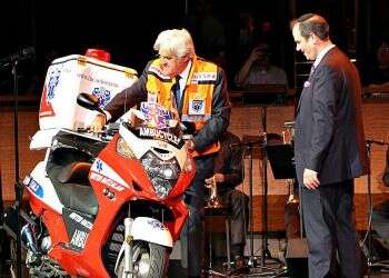 United Hatzalah kicks off new campaign with star-studded telethon