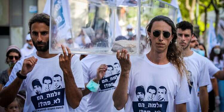 Bringing Goldin and Shaul home should take precedence over politics